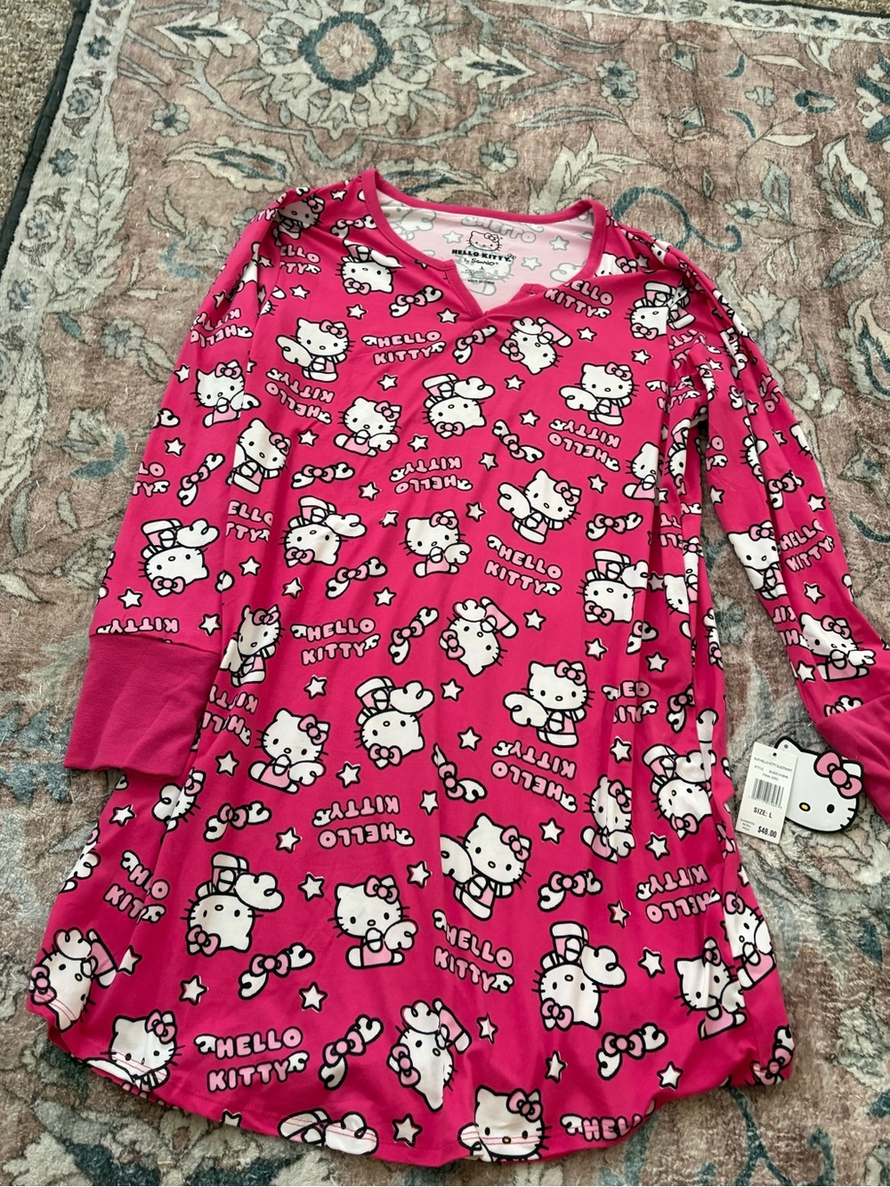 NWT Sanrio Hello Kitty Pink Women’s Nightgown Large